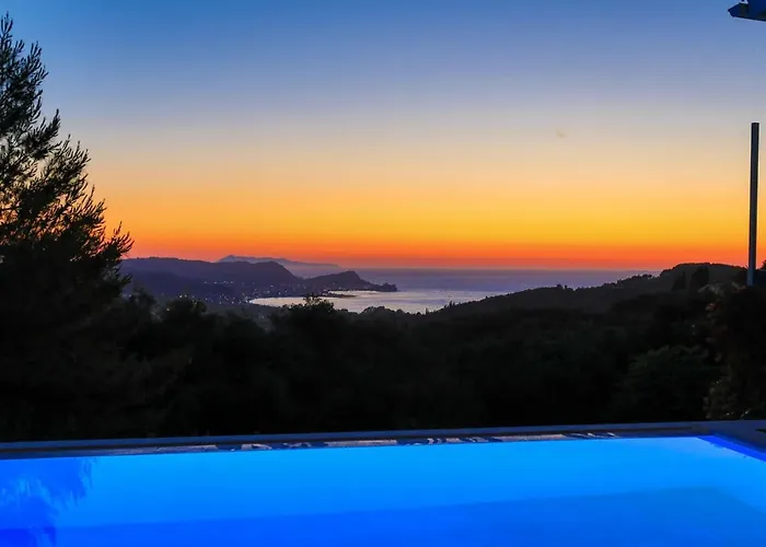 Sunset House