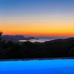 Sunset House