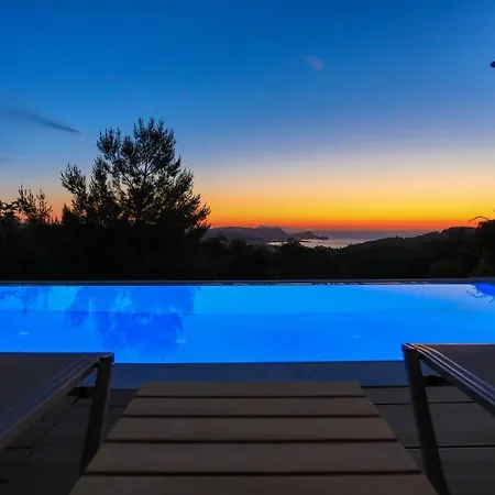 Sunset House *