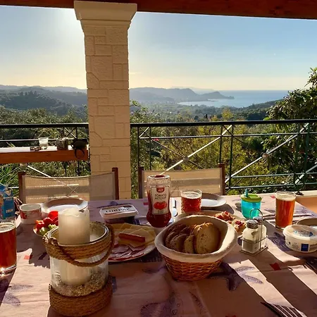 Sunset House * Karousádes