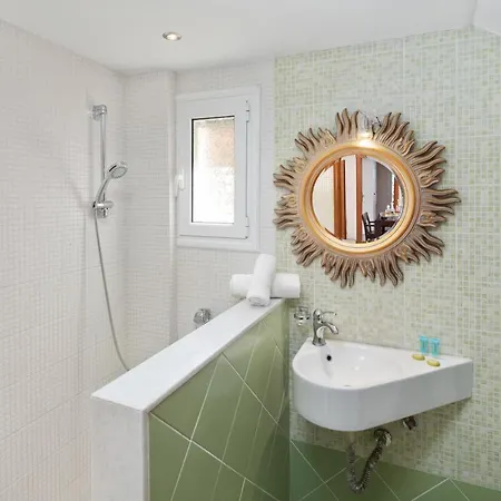 וילה Sunset House Karousádes