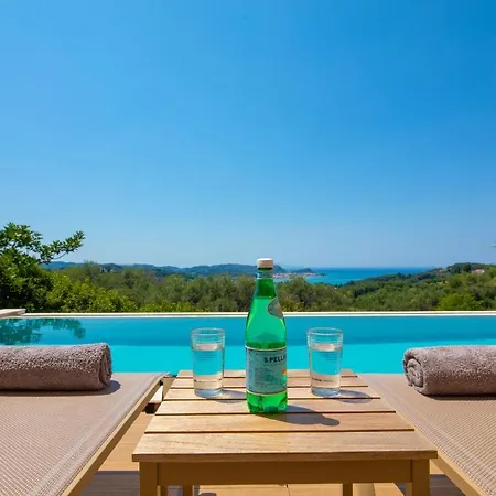 Sunset House Karousádes